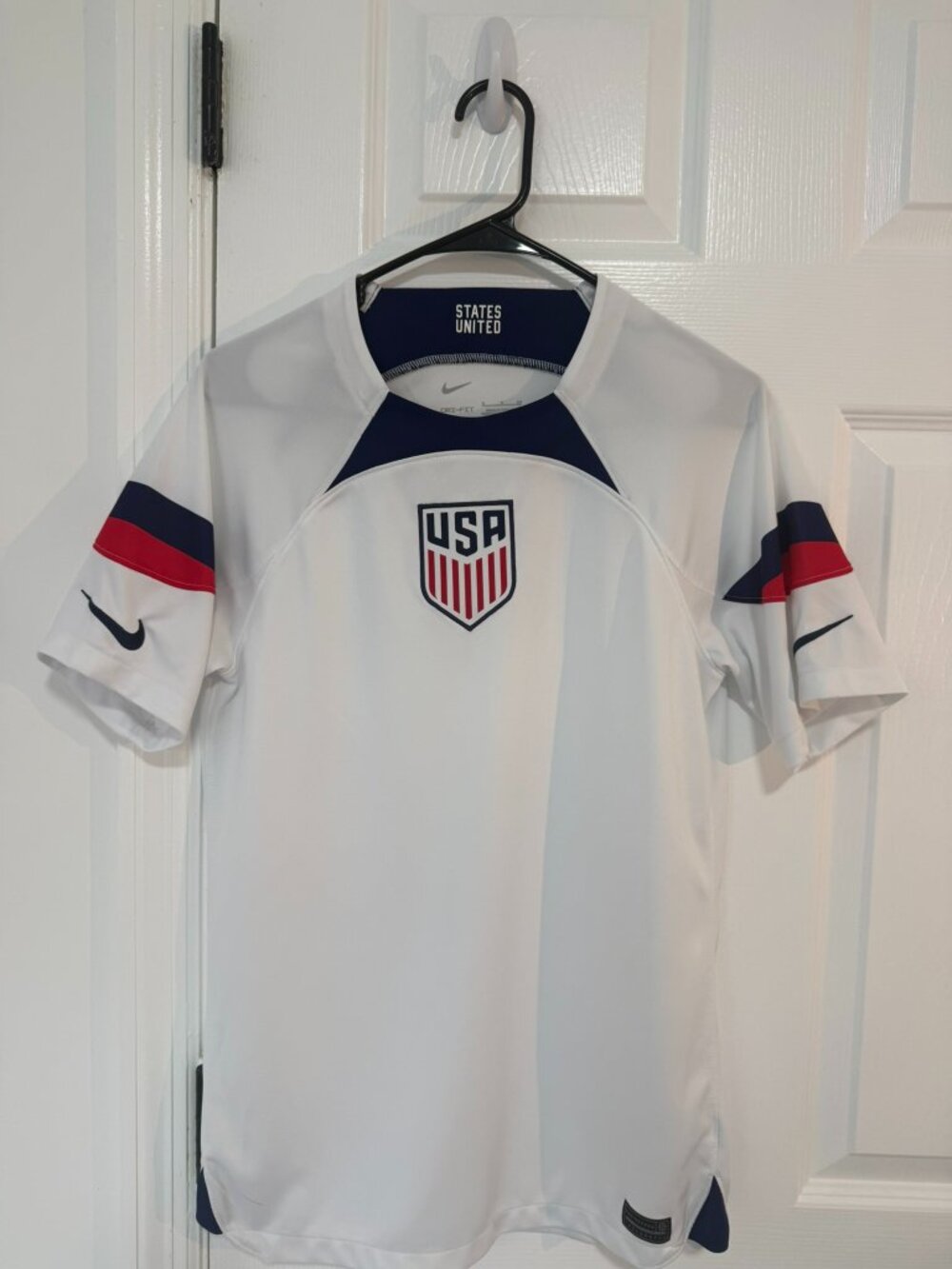 Nike USA Soccer USMNT Dri-FIT White Navy Red Jersey Men’s Small